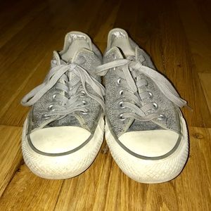 Gray Converse Chuck Taylor Classic Size 7